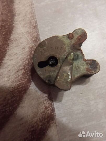 Старинные замочки