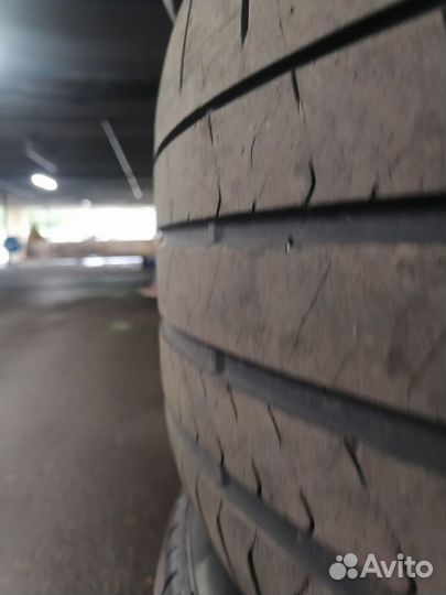 Pirelli P Zero 295/35 R21 и 315/35 R21