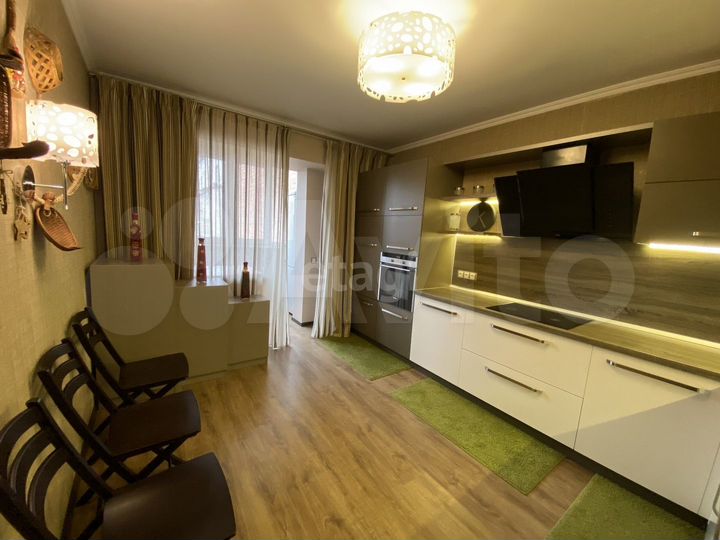 3-к. квартира, 84 м², 4/11 эт.