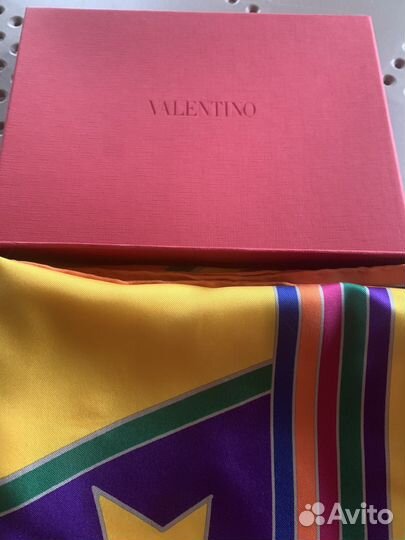 Платок 89х89 valentino