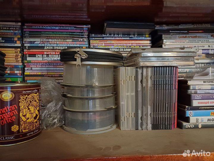 Dvd диски много