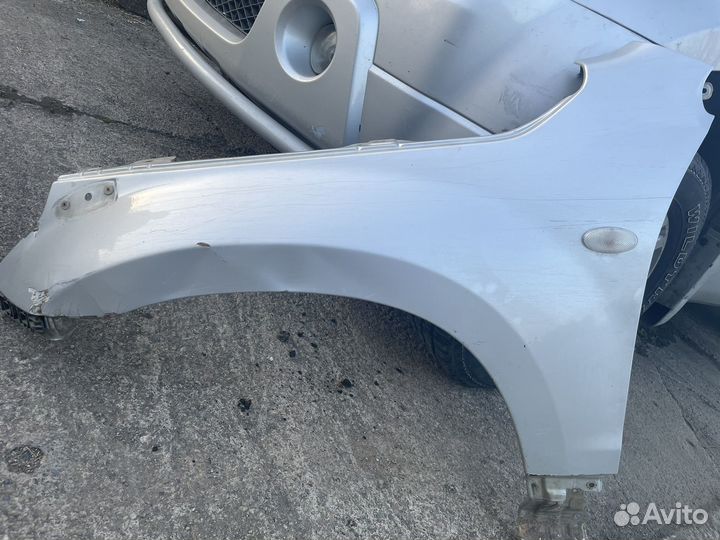 Крыло переднее левое suzuki escudo