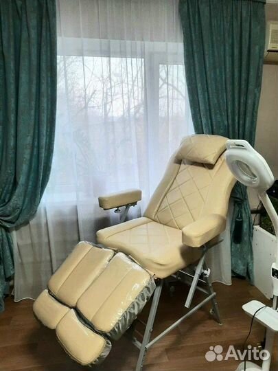 Педикюрное кресло Elite