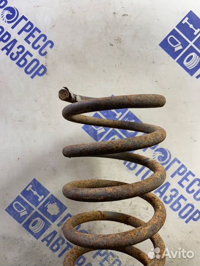 Пружина подвески задняя левая LADA Granta седан