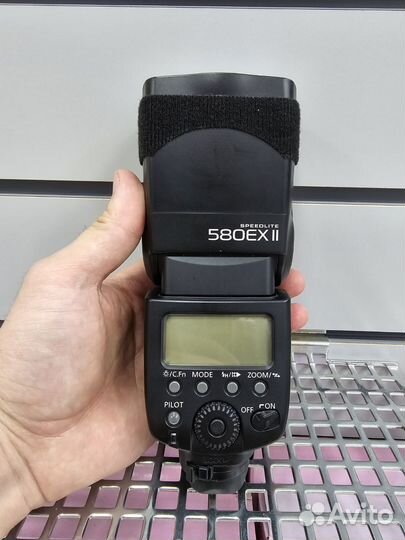Вспышка камеры Canon Speedlite 580EX II