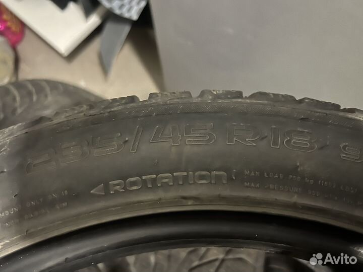 Nokian Tyres Hakkapeliitta R2 235/45 R18