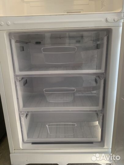 Холодильник indesit no frost