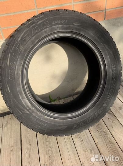 Bridgestone Blizzak DM-V1 265/60 R18