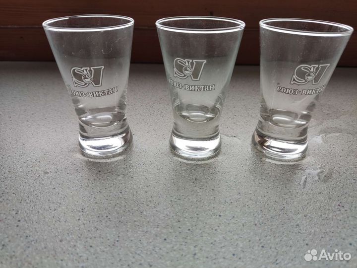 Рюмки и бокалы, фужеры