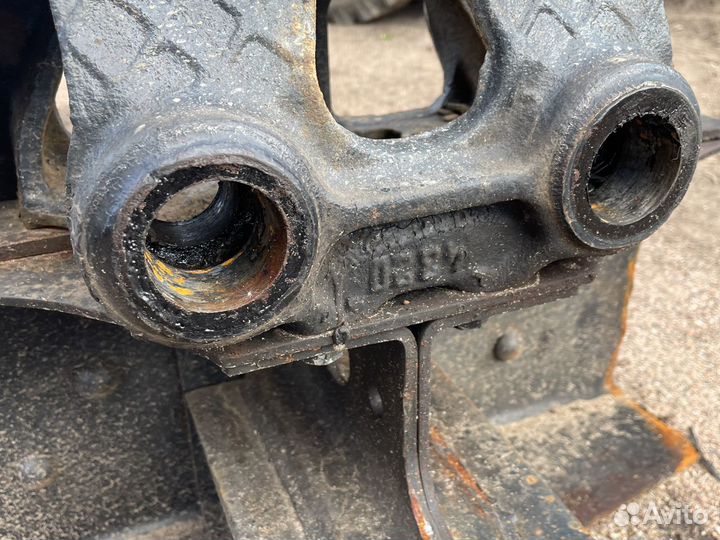 Крепление балансира урал