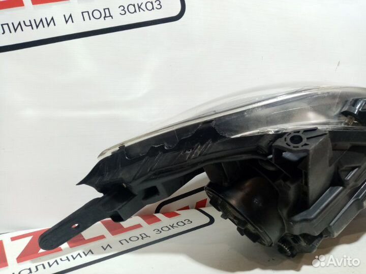 Фара передняя правая Kia Rio 3 2015-2017