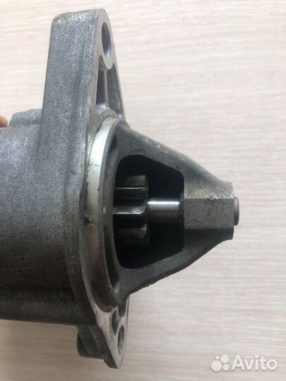 Стартер Toyota Avensis