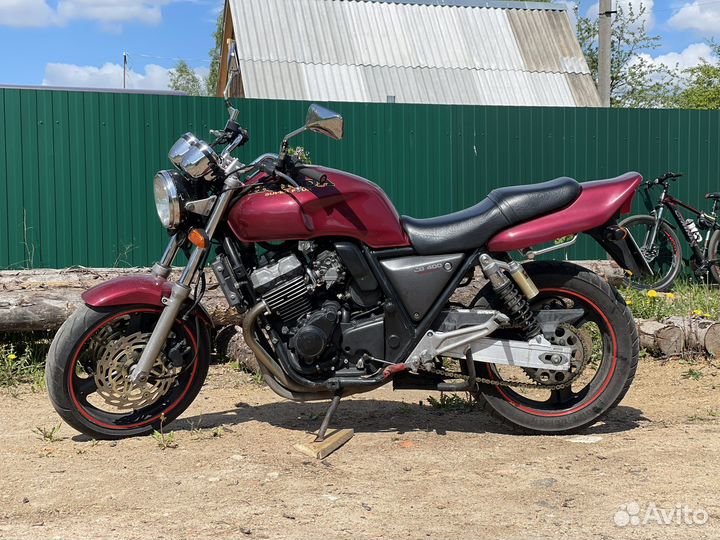 Honda CB-400 Super Four(SF)