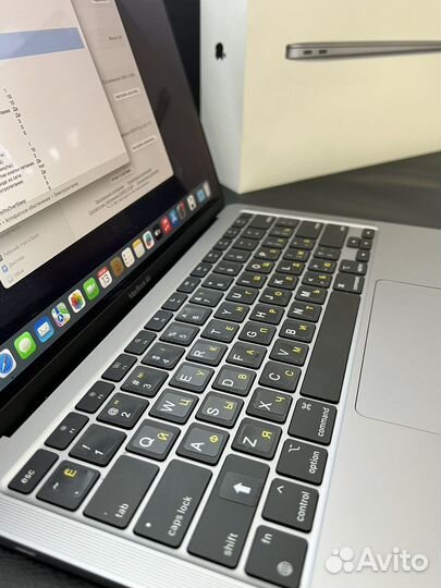 Apple macbook air 13 2020 m1