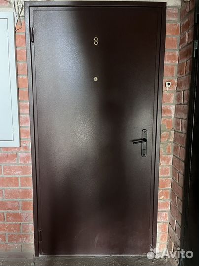 Металлическая дверь бу