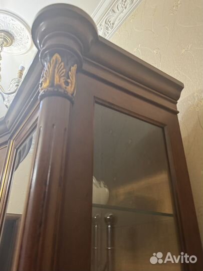 Италия, сервант Б/У в