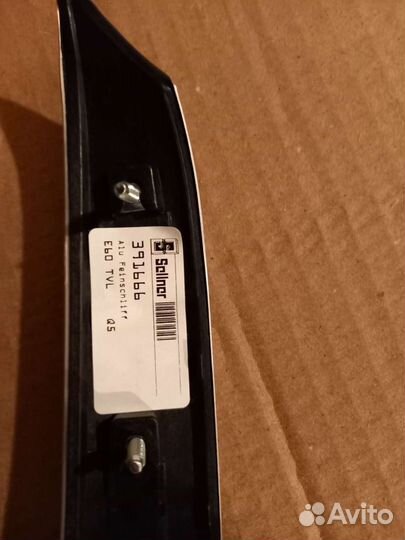 Накладка ручки двери передней левой BMW E60