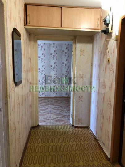3-к. квартира, 52 м², 1/9 эт.