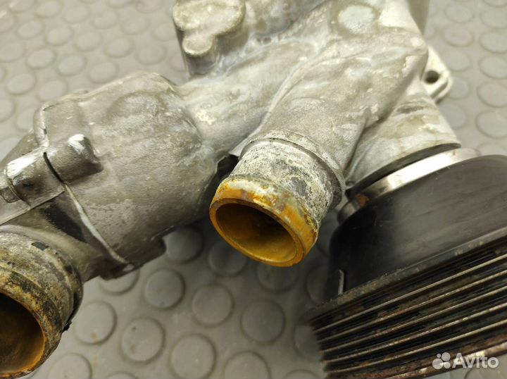 Помпа Mercedes-Benz W124 M103.985 3.0 1989