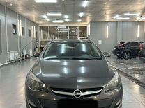 Opel Astra 1.6 AT, 2013, 220 000 км, с пробегом, цена 780 000 руб.