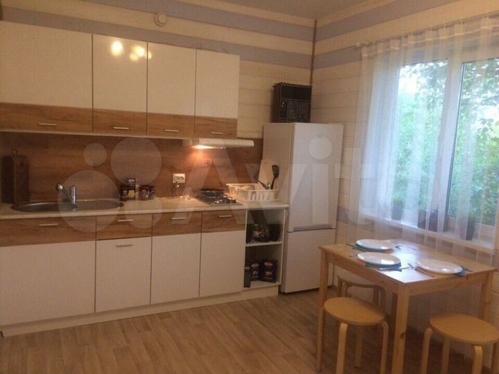 Дом 55 м² на участке 4 сот.