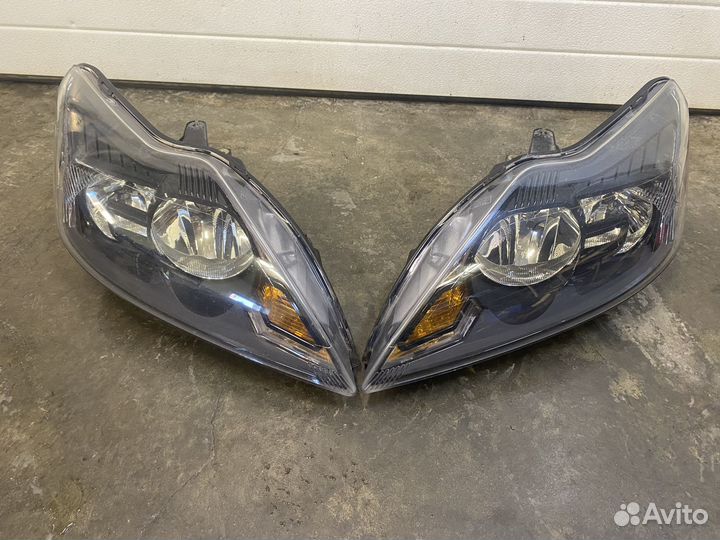 Рамки магнитолы под овал на форд фокус 2