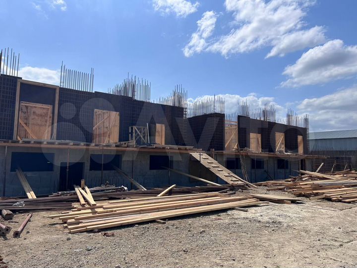 2-к. квартира, 83,2 м², 7/16 эт.