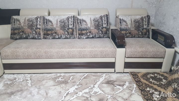 Угловой диван бу