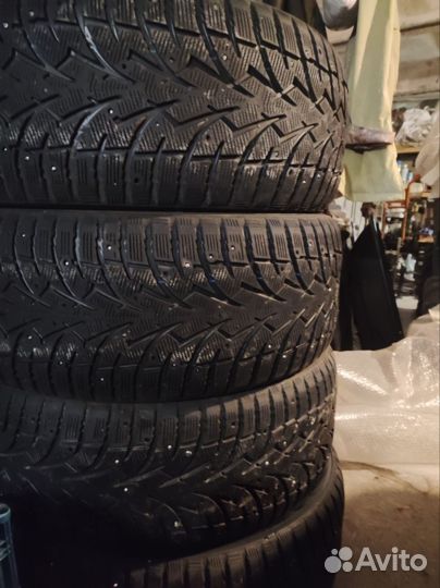 Toyo Observe G3-Ice 285/45 R22