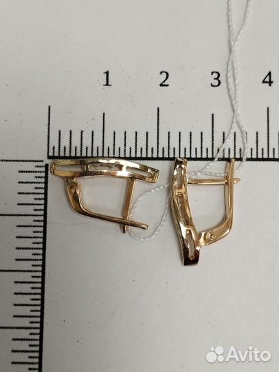 Золотые серьги с фианитами (23850)