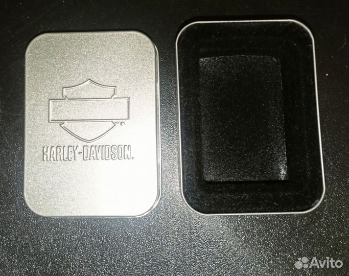 Металлическая коробка zippo