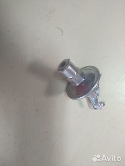 Вакуум-корректор зажигания Газ ЗИЛ