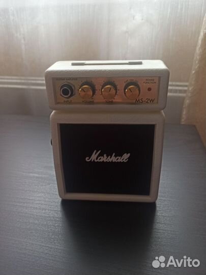Гитарный комбоусилитель Marshall MS 2W