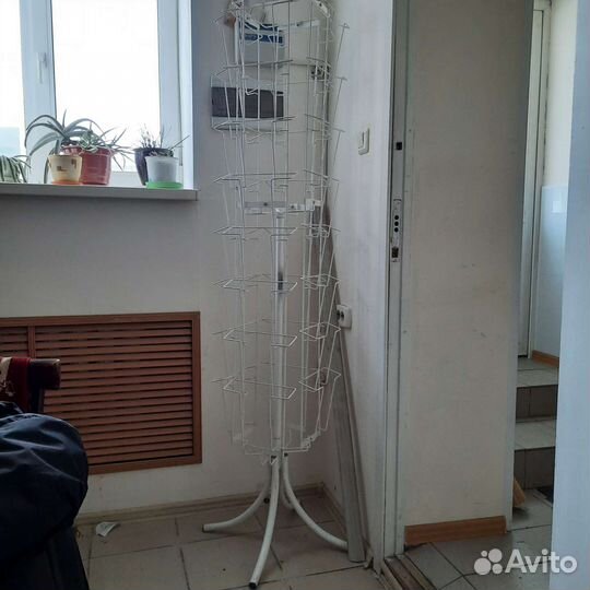 Стойка доя буклетов, открыток