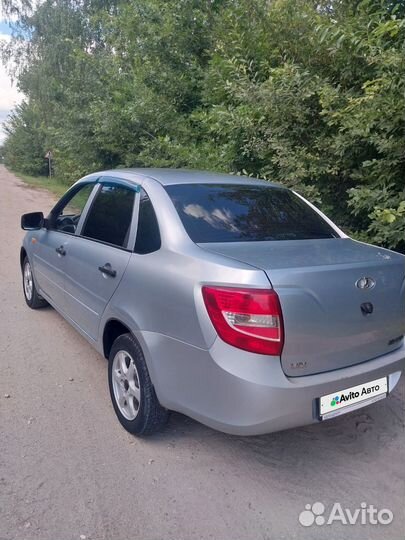 LADA Granta 1.6 МТ, 2012, 113 000 км