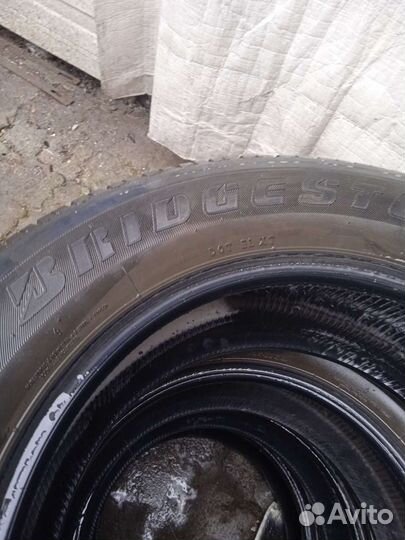 Bridgestone B60 265/60 R18