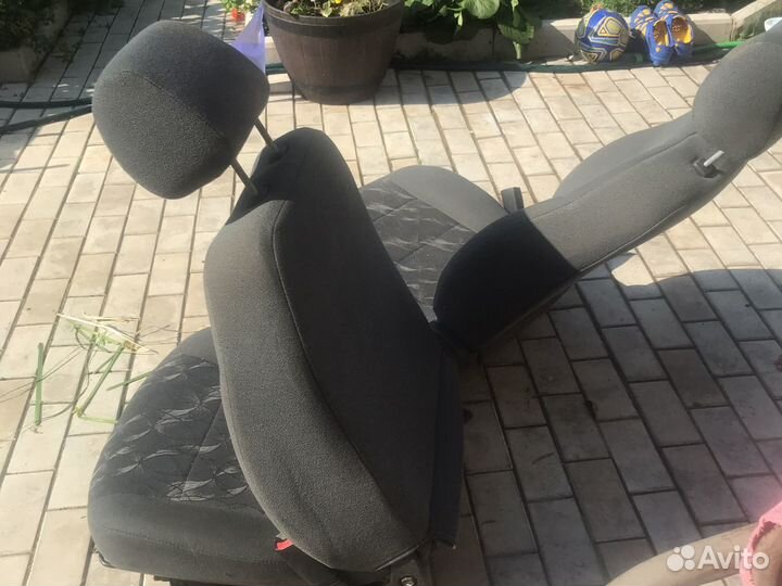 Сиденье на LADA нива цена за пару