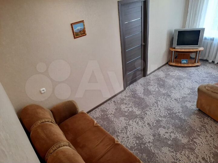 2-к. квартира, 45 м², 1/5 эт.