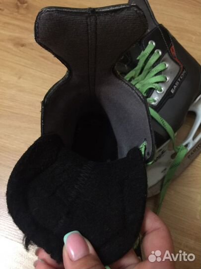 Коньки хоккейные