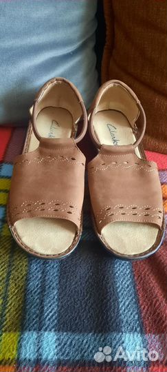 Сандалии кожаные Clarks р.39 (25 см)