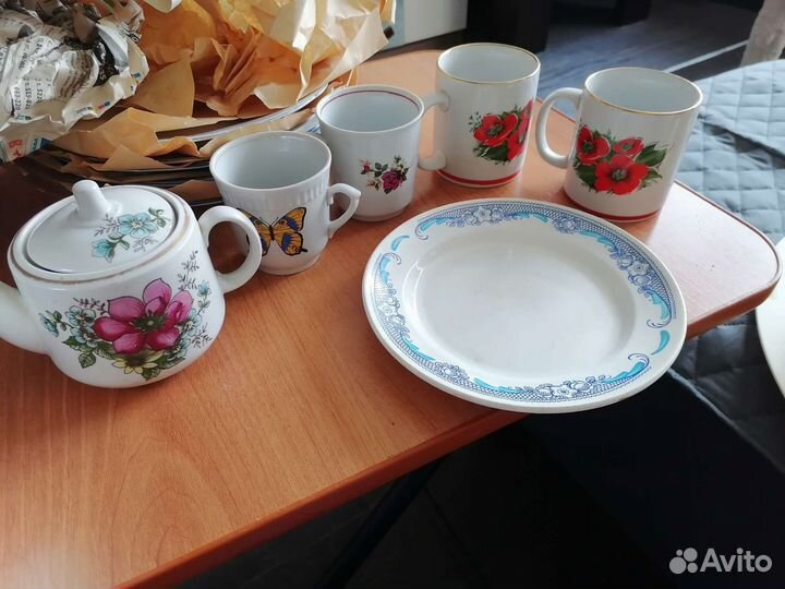 Кастрюля, Таз, Тарелки, Кружки