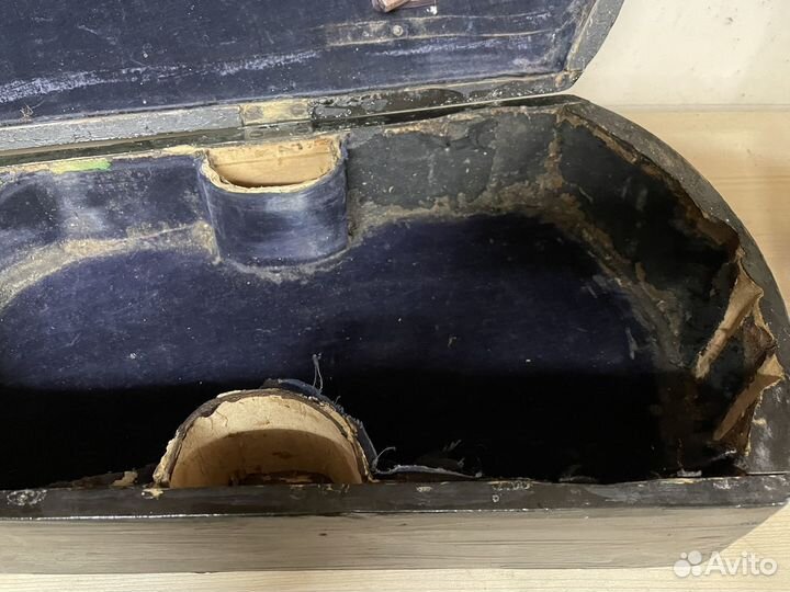 Футляр, кофр для скрипки. Состояние на фото