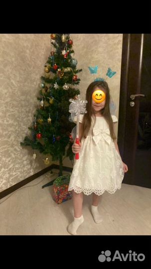 Платье для девочки праздничное