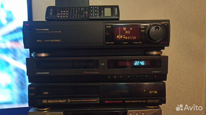 Видеомагнитофон Panasonic NV-FS88 S-VHS Hi-Fi Ster