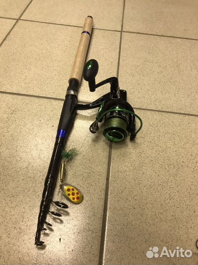 Спиннинг оснащенный, новый