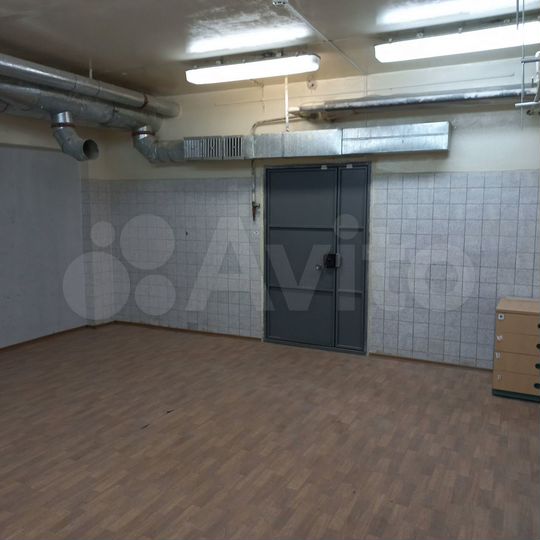 Подсобные помещения, от 51 м²