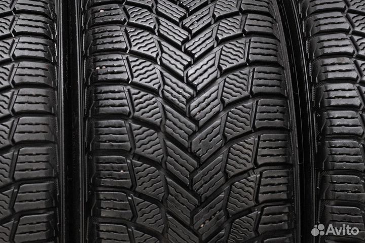Michelin X-Ice Snow SUV 235/60 R18 107T