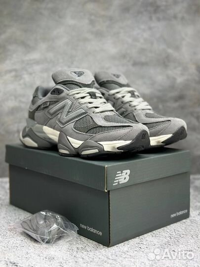 Кроссовки женскиеи new balance 9060