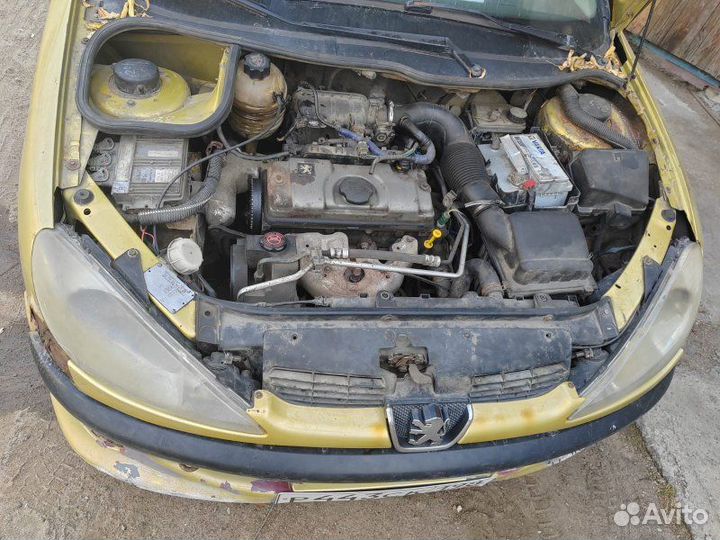 Авто в разбор Peugeot 206 1.4 KFW 2005