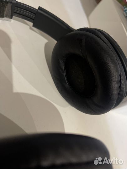 Наушники блютуз - беспроводные Celebrat A18